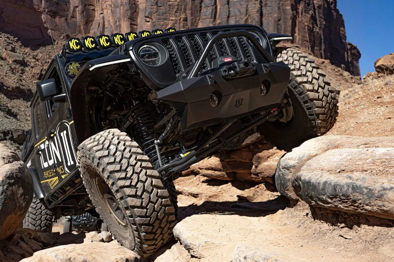 highliftoffroad13959578